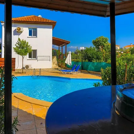 Villa Arsinoe Finiki *