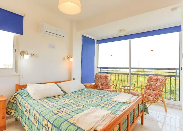 Arsinoe Finiki Polis