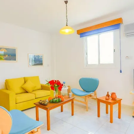 Arsinoe Finiki * Polis